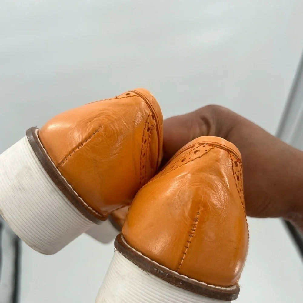 DNA Mind Body & Sole brown orange loafers shoes 7 (size 39)